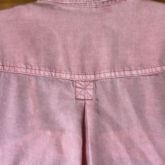Universal Thread Goods Co., button-down blouse in Dusty Rose - Picture 7 of 9